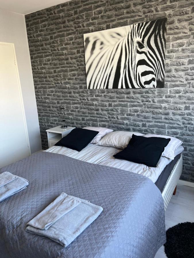Kemi City L Near Snowcastle, 2 Rooms, Kitchen, Glazed Balcony, Free Parking On Street Luaran gambar