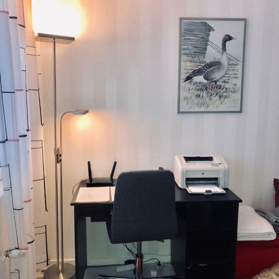 Kemi City L Near Snowcastle, 2 Rooms, Kitchen, Glazed Balcony, Free Parking On Street Luaran gambar