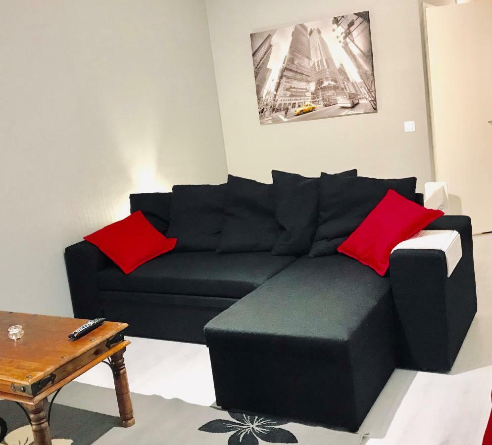 Kemi City L Near Snowcastle, 2 Rooms, Kitchen, Glazed Balcony, Free Parking On Street Luaran gambar